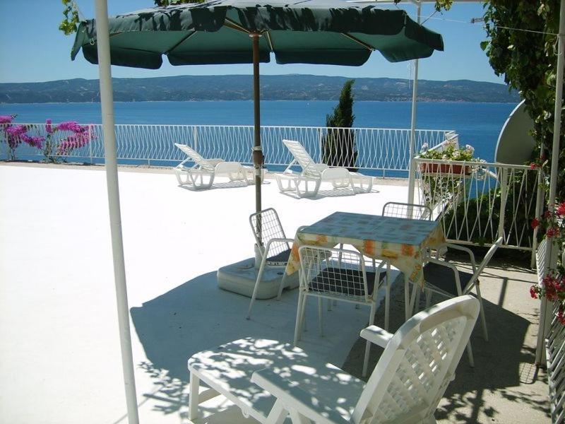 Apartment In Omis With Sea View, Balcony, Air Conditioning, Wi-Fi Exterior foto