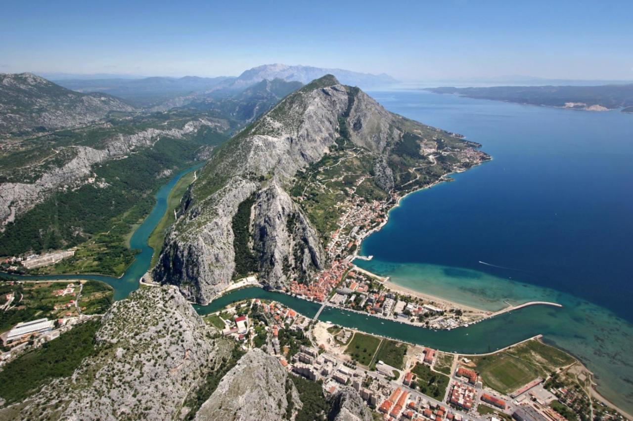 Apartment In Omis With Sea View, Balcony, Air Conditioning, Wi-Fi Exterior foto